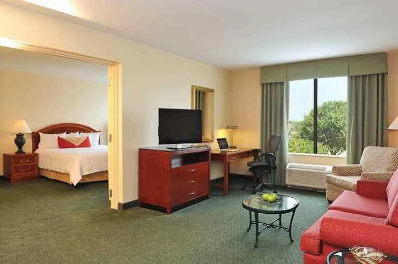 Hilton Garden Inn Virginia Beach Town Center Hotel