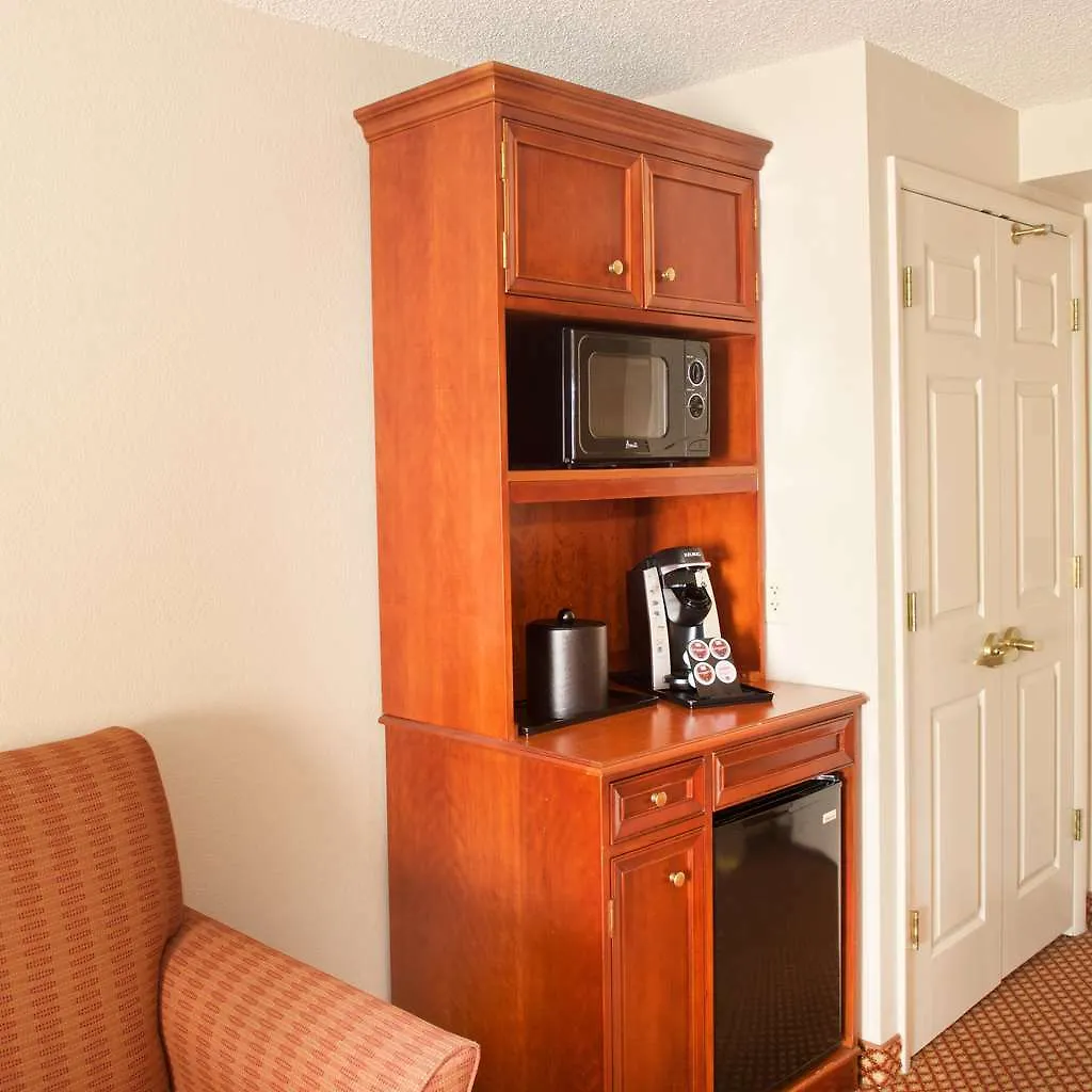 Hilton Garden Inn Virginia Beach Town Center 3*,