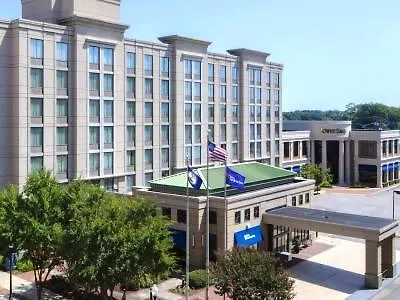 Hilton Garden Inn Virginia Beach Town Center Hotel