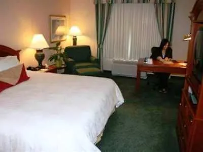 Hilton Garden Inn Virginia Beach Town Center