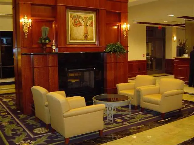 Hilton Garden Inn Virginia Beach Town Center