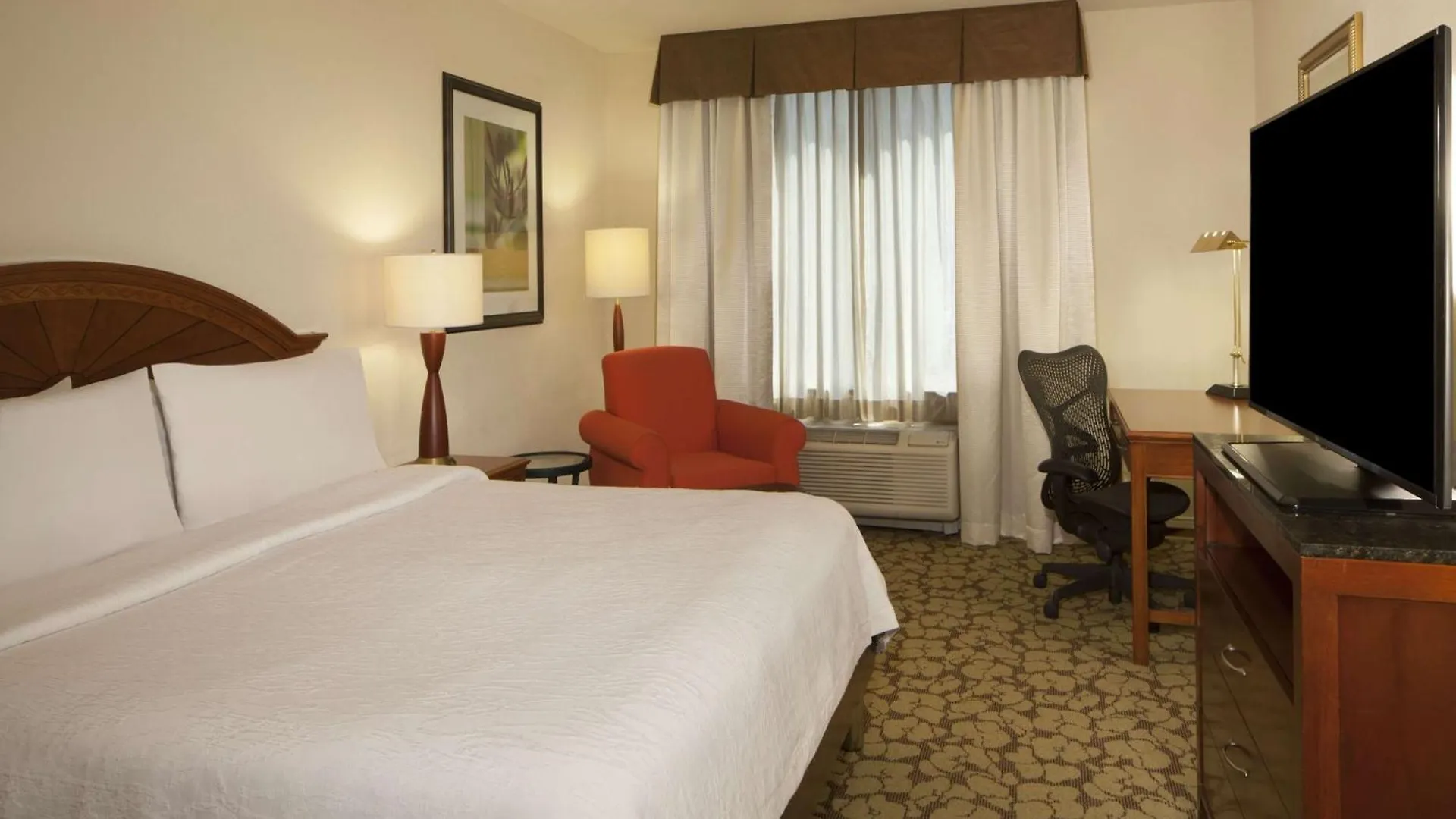 Hilton Garden Inn Virginia Beach Town Center 3*,  United States